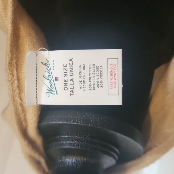 Throw Cover - Picture 3 of 3